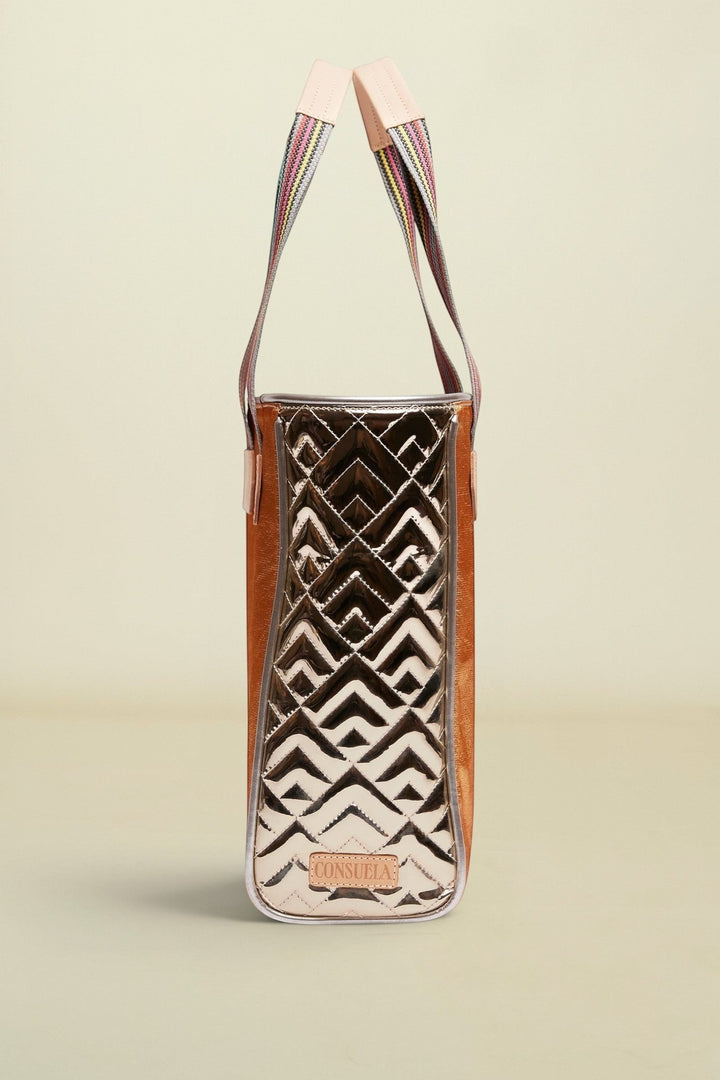 Handbag with geometric pattern on a beige background