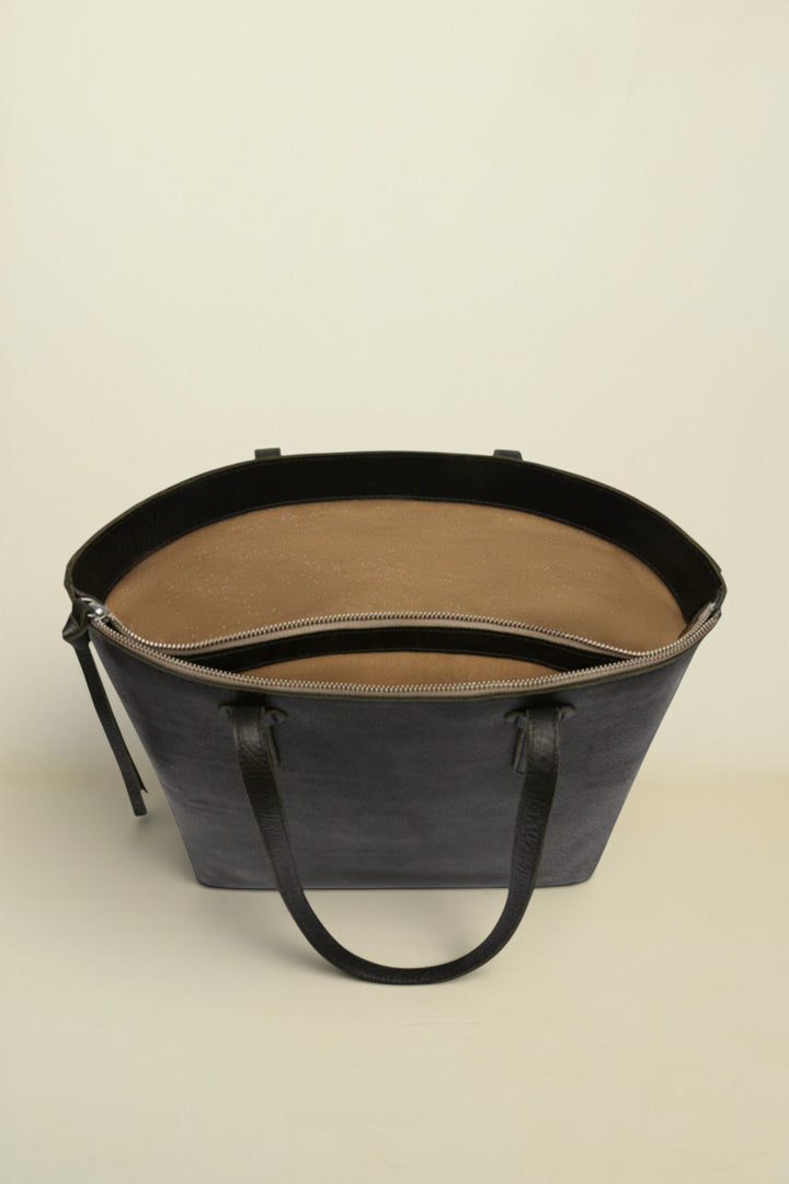 Consuela Evie Market Tote interior view