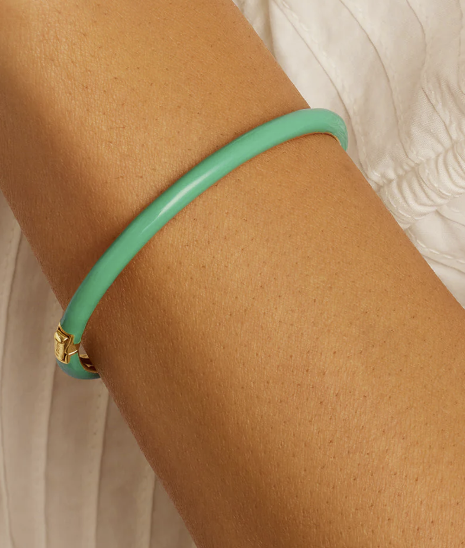 Gorjana Paseo Enamel Cuff - Kelly Green
