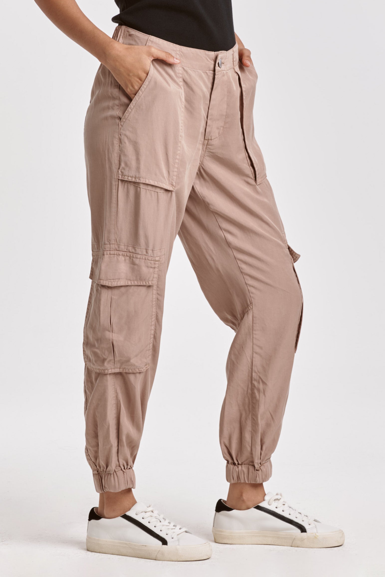 Sandy Cargo Pants