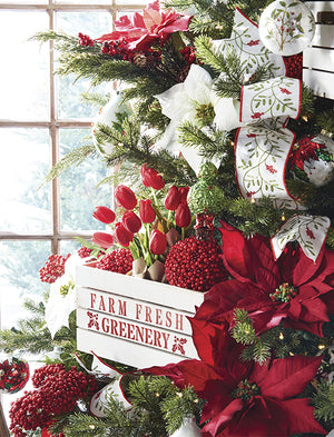 A classic holiday decor staple, these Pepper Berry Spray stems add a wonderful touch of colorful greenery. Place them in a vase or use to add a special touch to your Christmas tree.  37.5" Pepper Berry Spray Made of Pe (Polyethylene)