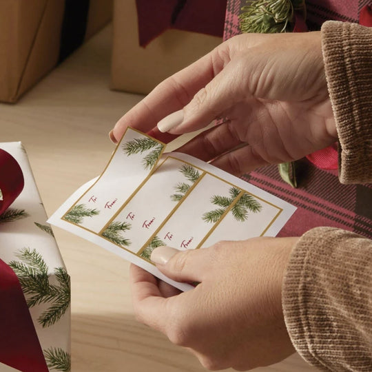 Frasier Fir Fragranced Adhesive Gift Tags