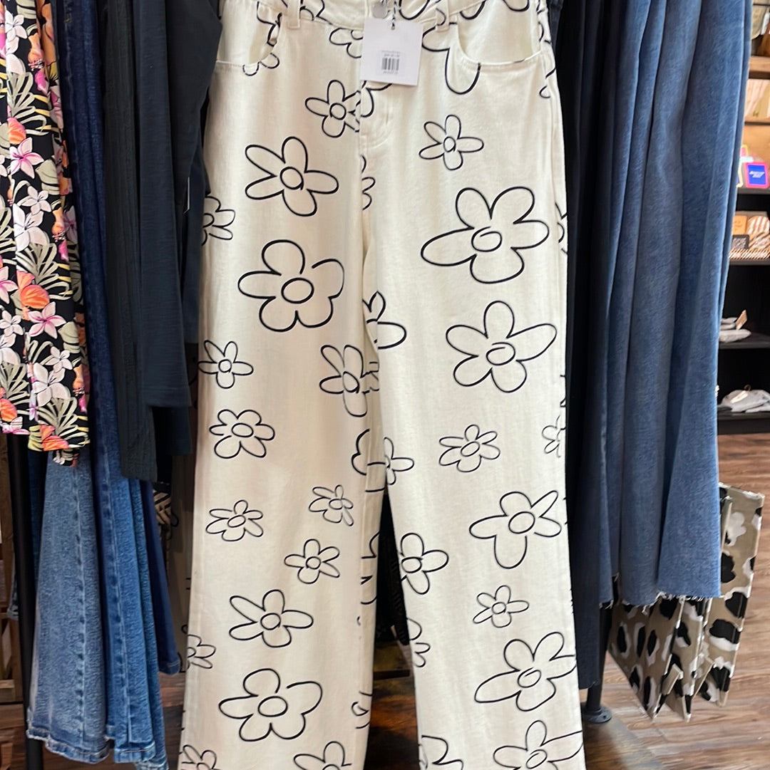 Ivory Daisy Print Denim Pants