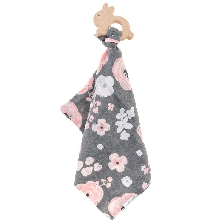 MUSLIN LOVIE W/ TEETHER BUNNY (S22)
